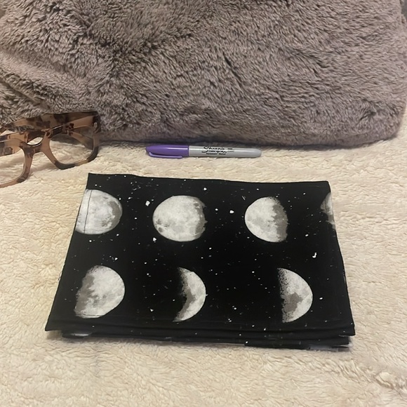 Hand Crafted REUSABLE Napkins - Glo In The Dark - Phases of the Moon - Picture 3 of 3